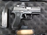 SIG SAUER P320 X Carry 9MM LUGER (9X19 PARA) - 2 of 3