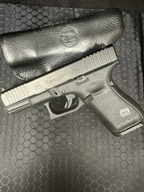 GLOCK 19 GEN 5 9MM LUGER (9X19 PARA) - 1 of 3