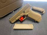 GLOCK 19 X 19X FDE 9MM 9MM LUGER (9X19 PARA) - 1 of 3