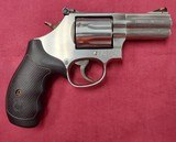 SMITH & WESSON 686-6 .357 MAG