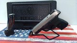 RUGER SR9C 9MM LUGER (9X19 PARA)