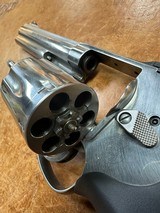 SMITH & WESSON 686-6 .357 MAG - 2 of 3