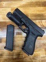 GLOCK 17 GEN 3 W/ STREAMLIGHT M3 9MM LUGER (9X19 PARA) - 1 of 3