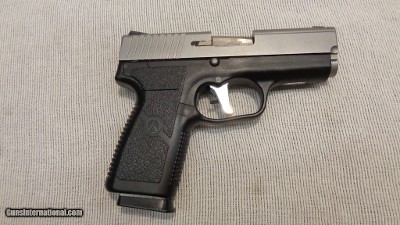 KAHR ARMS P40 .40 S&W