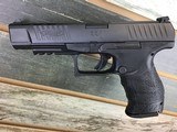 WALTHER PPQ .40 S&W - 1 of 3