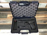 WALTHER PPQ .40 S&W - 2 of 3