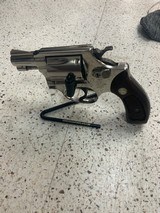 SMITH & WESSON Airweight Model 37 .38 SPL - 2 of 3