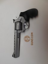 TAURUS 627 Tracker .357 7-shot .357 MAG - 2 of 3