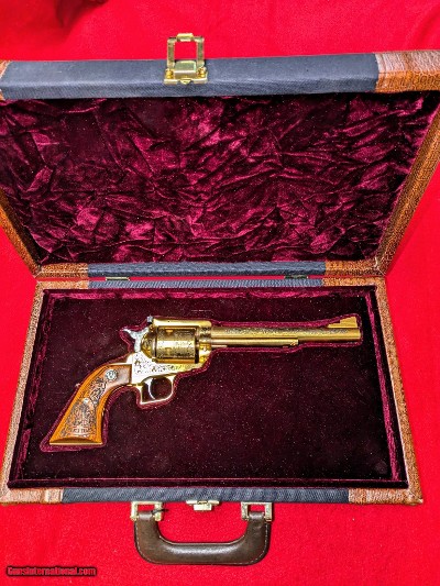 RUGER super Blackhawk .44 MAGNUM