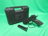 MAGNUM RESEARCH BABY DESERT EAGLE 9MM LUGER (9X19 PARA)