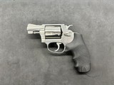 SMITH & WESSON MODEL 60 .38 SPL - 1 of 3