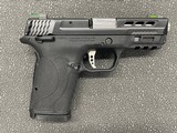 SMITH & WESSON M&P 9 Shield EZ M2.0 Performace Center 9MM LUGER (9X19 PARA) - 1 of 3