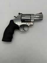 SMITH & WESSON 686 PLUS .357 MAG - 2 of 3