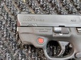 SMITH & WESSON M&P 9 M2.0 Compact 12411 Crimson Trace Rail Master universal tactical light 9MM LUGER (9X19 PARA) - 2 of 3