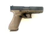 GLOCK 17 GEN 5 9MM LUGER (9X19 PARA) - 2 of 2