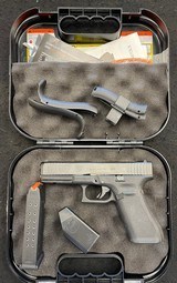 GLOCK 17 GEN 5 9MM LUGER (9X19 PARA)