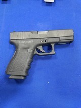 GLOCK G23 GEN 3 .40 S&W - 2 of 3