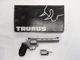 TAURUS 992 TRACKER .22 LR - 3 of 3