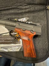 BROWNING BUCK MARK HUNTER .22 LR - 2 of 3