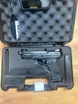 SMITH & WESSON LE M&P 9 M2.0 9MM LUGER (9X19 PARA) - 1 of 3