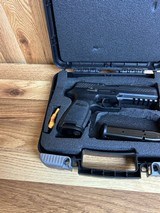 SIG SAUER P 320 9MM LUGER (9X19 PARA) - 2 of 3