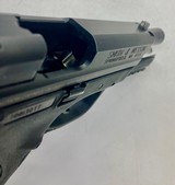 SMITH & WESSON M&P40 .40 S&W - 3 of 3