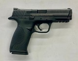 SMITH & WESSON M&P40 .40 S&W - 1 of 3