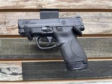 SMITH & WESSON M&P 9 SHIELD 9MM LUGER (9X19 PARA) - 1 of 2