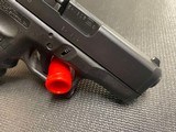 GLOCK 27 GEN 3 G27 SUB COMPACT .40 S&W - 3 of 3