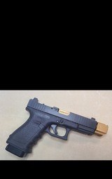 GLOCK 19 9MM LUGER (9x19 PARA) - 1 of 3