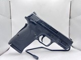 SMITH & WESSON M&P 9 Shield EZ M2.0 9MM LUGER (9x19 PARA) - 2 of 3