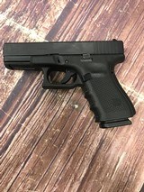 GLOCK G23 GEN 4 .40 S&W - 2 of 3