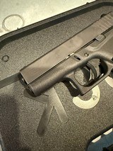 GLOCK 43 9MM LUGER (9x19 PARA) - 2 of 3