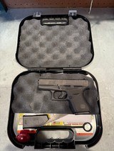 GLOCK 43 9MM LUGER (9x19 PARA) - 1 of 3