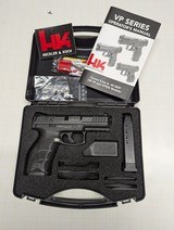 HECKLER & KOCH VP40 .40 S&W - 1 of 3