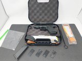 GLOCK G19 GEN 5 MOS (AU) 9MM LUGER (9X19 PARA) - 1 of 3