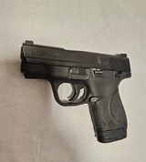 SMITH & WESSON M&P 9 SHIELD 9MM LUGER (9x19 PARA) - 2 of 3