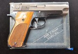 SMITH & WESSON 39-2 9MM LUGER (9x19 PARA) - 2 of 3