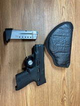 SMITH & WESSON M&P9 SHIELD 9MM LUGER (9x19 PARA) - 1 of 3