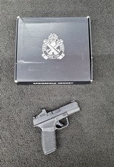 SPRINGFIELD ARMORY HELLCAT PRO 9MM LUGER (9x19 PARA) - 1 of 3