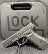 GLOCK 22 GEN 3 GLOCK NIGHT SIGHTS .40 S&W - 1 of 3