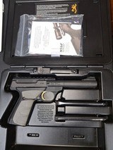 BROWNING BUCK MARK CAMPER .22 CAL - 1 of 3