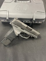 SIG SAUER P365 (MANUAL SAFETY) 9MM LUGER (9x19 PARA) - 1 of 3