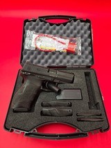 HECKLER & KOCH P30S 9MM LUGER (9X19 PARA) - 1 of 3