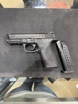 SMITH & WESSON M&P 9 9MM LUGER (9x19 PARA) - 1 of 3