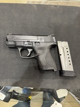SMITH & WESSON M&P9 SHIELD 9MM LUGER (9x19 PARA) - 1 of 3