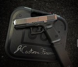 GLOCK 19 GEN 5 CHROME 9MM LUGER (9x19 PARA) - 1 of 3
