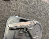 GLOCK 19 GEN 5 CHROME 9MM LUGER (9x19 PARA) - 1 of 3