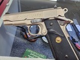 COLT 1911 COMBAT COMMANDER .45 ACP - 1 of 3