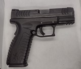 SPRINGFIELD ARMORY XDM .40 S&W - 2 of 3